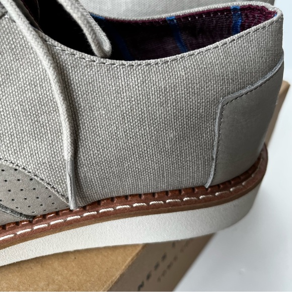 NEW IN BOX Toms Men’s Brogue Leather Shoes in Taupe 8M - Picture 4 of 15